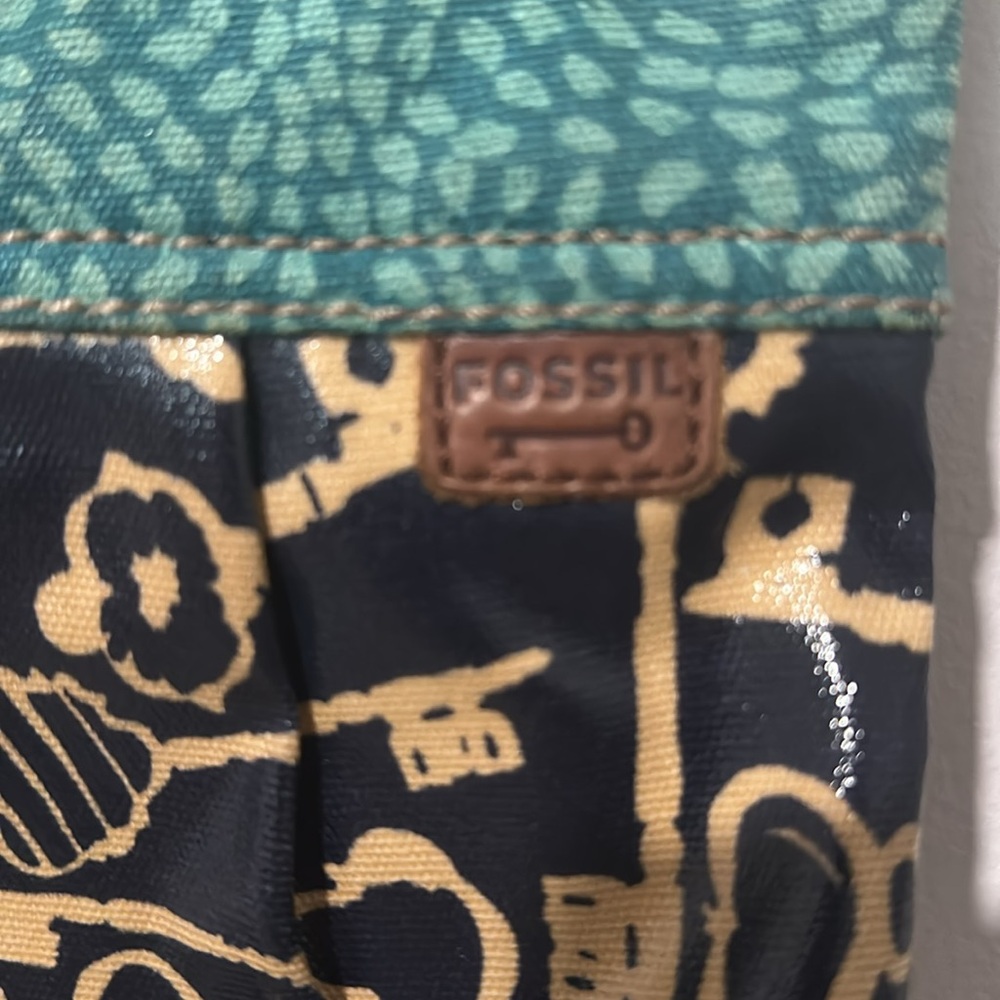 Fossil Key-Per Coated Canvas Crossbody Bag - image 2